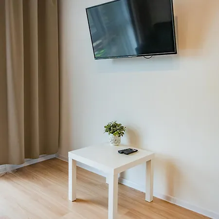 Blisko Plazy Przy Parku Reagana Апартаменты *